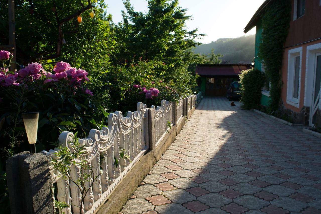 Отель Casa Ana Бьертан Экстерьер фото